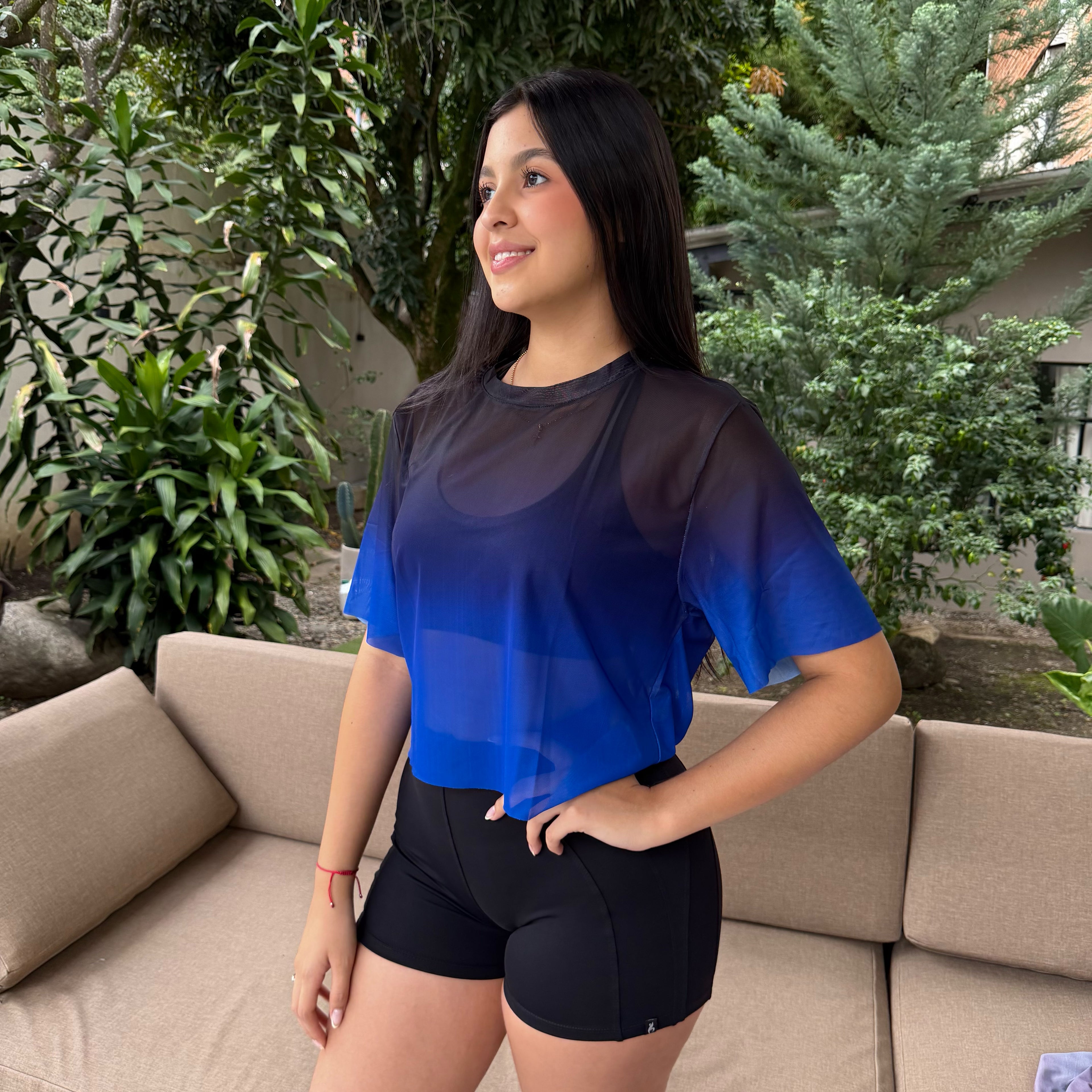 CROPTOP CON MANGAS MALLA DAMA